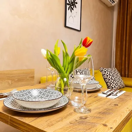 Daire Lovely Venu Close To Old Town *