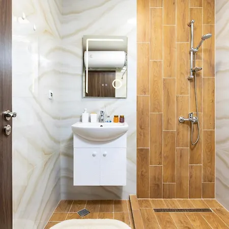 Lovely Venu Close To Old Town Appartamento Plovdiv