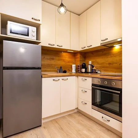 Daire Lovely Venu Close To Old Town *
